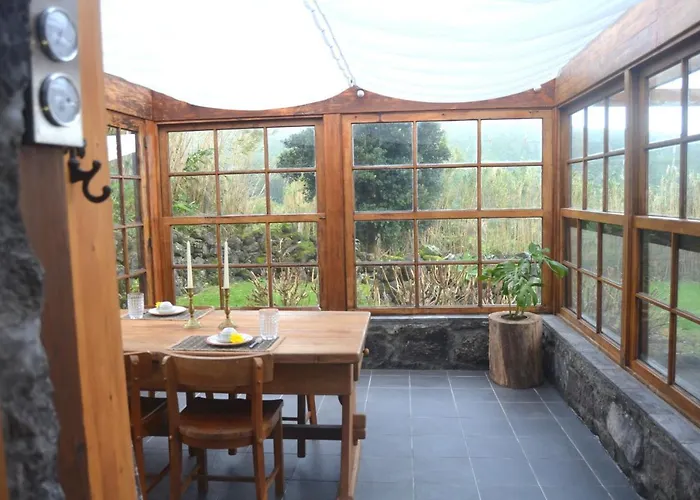 Casa Vista Fantástica * Pedro Miguel